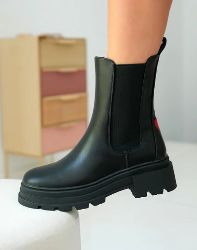 AMORA™ | HEART DETAIL BOOTS