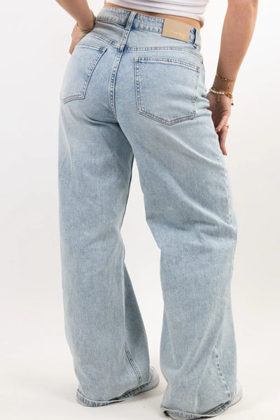 LEAH™ | ROPE LOOSE FIT JEANS